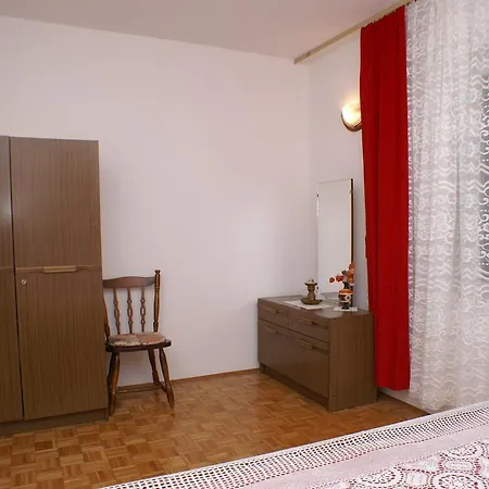 Appartement Jelsa 4017b